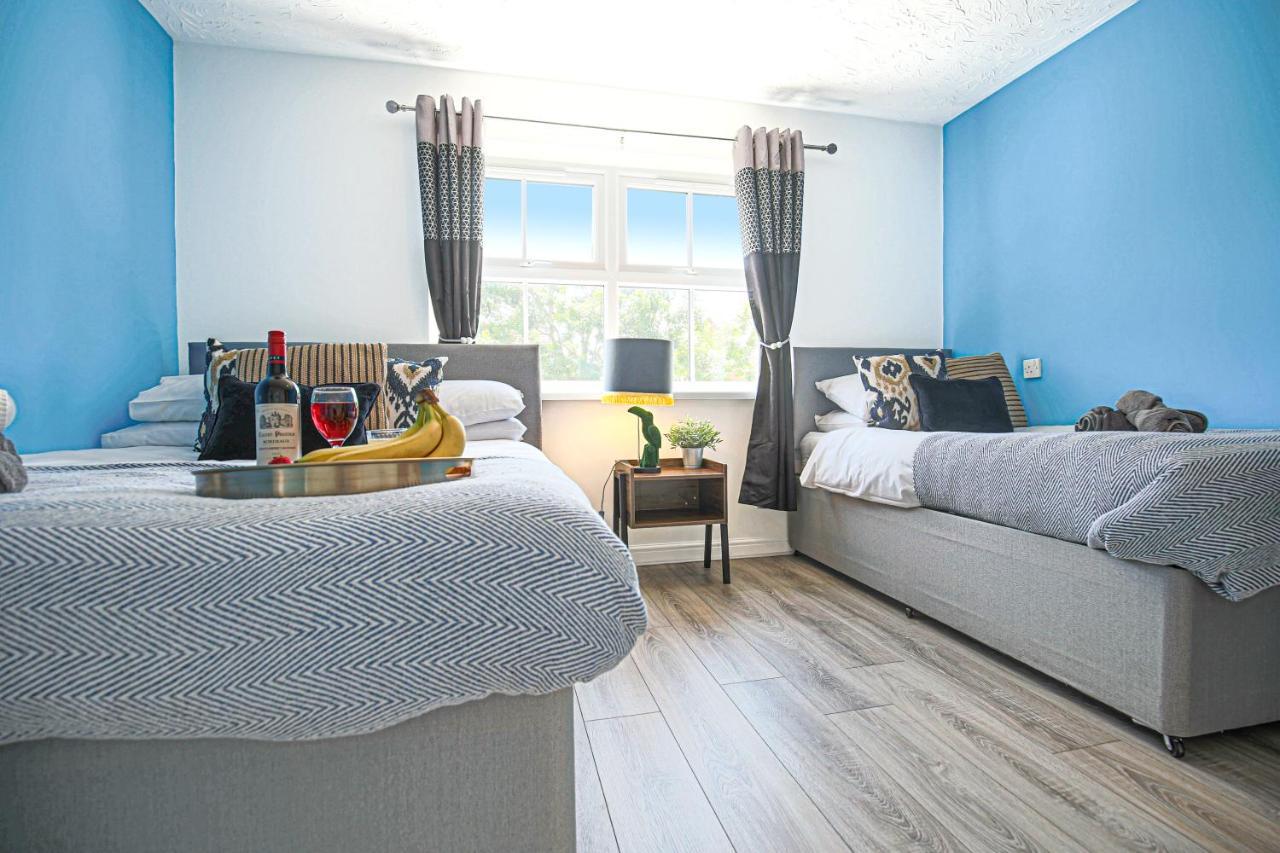 Delightful 2 Bed Apartment For Bicester Outlet Shopping By Platinum Key Properties Zewnętrze zdjęcie