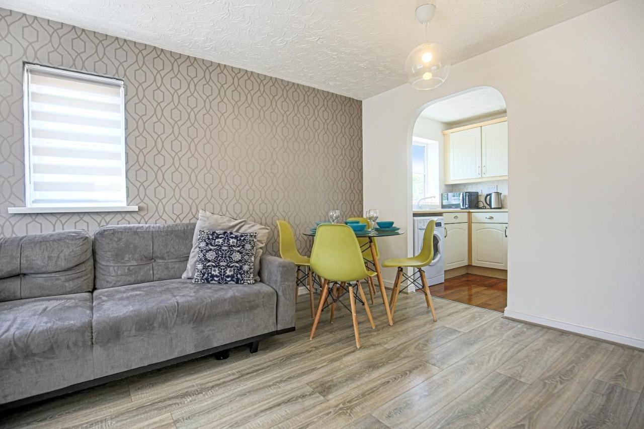 Delightful 2 Bed Apartment For Bicester Outlet Shopping By Platinum Key Properties Zewnętrze zdjęcie