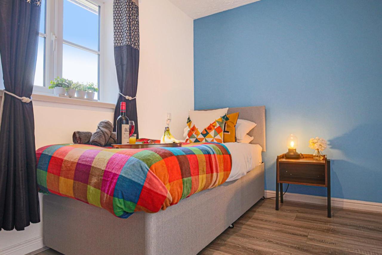 Delightful 2 Bed Apartment For Bicester Outlet Shopping By Platinum Key Properties Zewnętrze zdjęcie