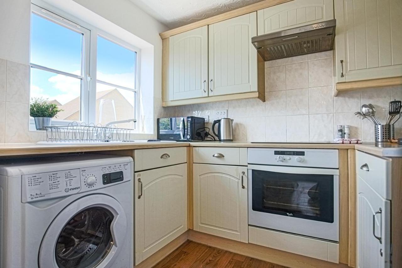 Delightful 2 Bed Apartment For Bicester Outlet Shopping By Platinum Key Properties Zewnętrze zdjęcie